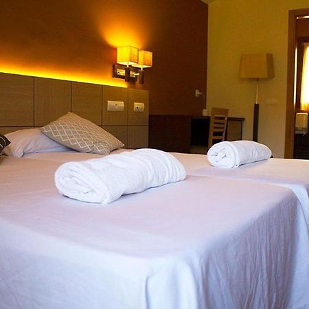 Hotel Valle De Turtzioz Luaran gambar