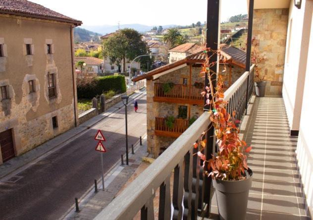 Hotel Valle De Turtzioz Luaran gambar